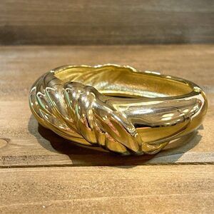 Vintage Chunky Heavy Gold Tone Twisted Hinge Bangle Bracelet 1" Wide